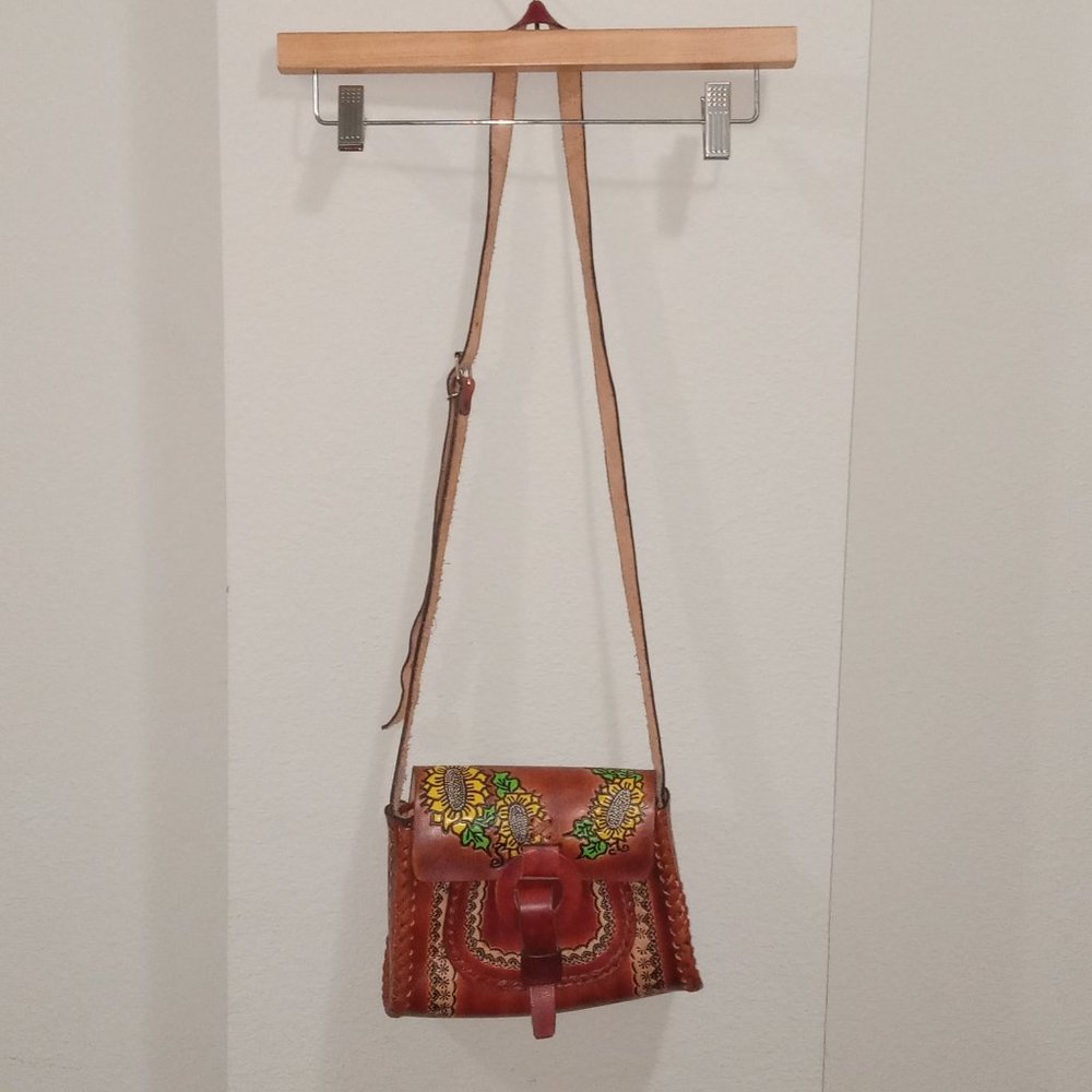 Handmade Leather Hand painted Made in Mexico Crossbody - Picture 12 of 12